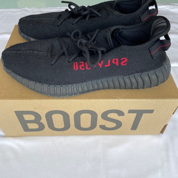 Adidas Yeezy boost 350 V2 black/red main image 8